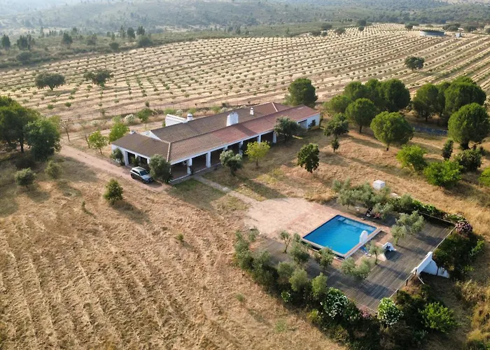 Herdade Dos Calvinos Eco-monte Дом отдыха Barreiras (Sao Jorge)
